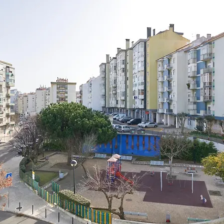 Sunny - Cozy Апартаменты